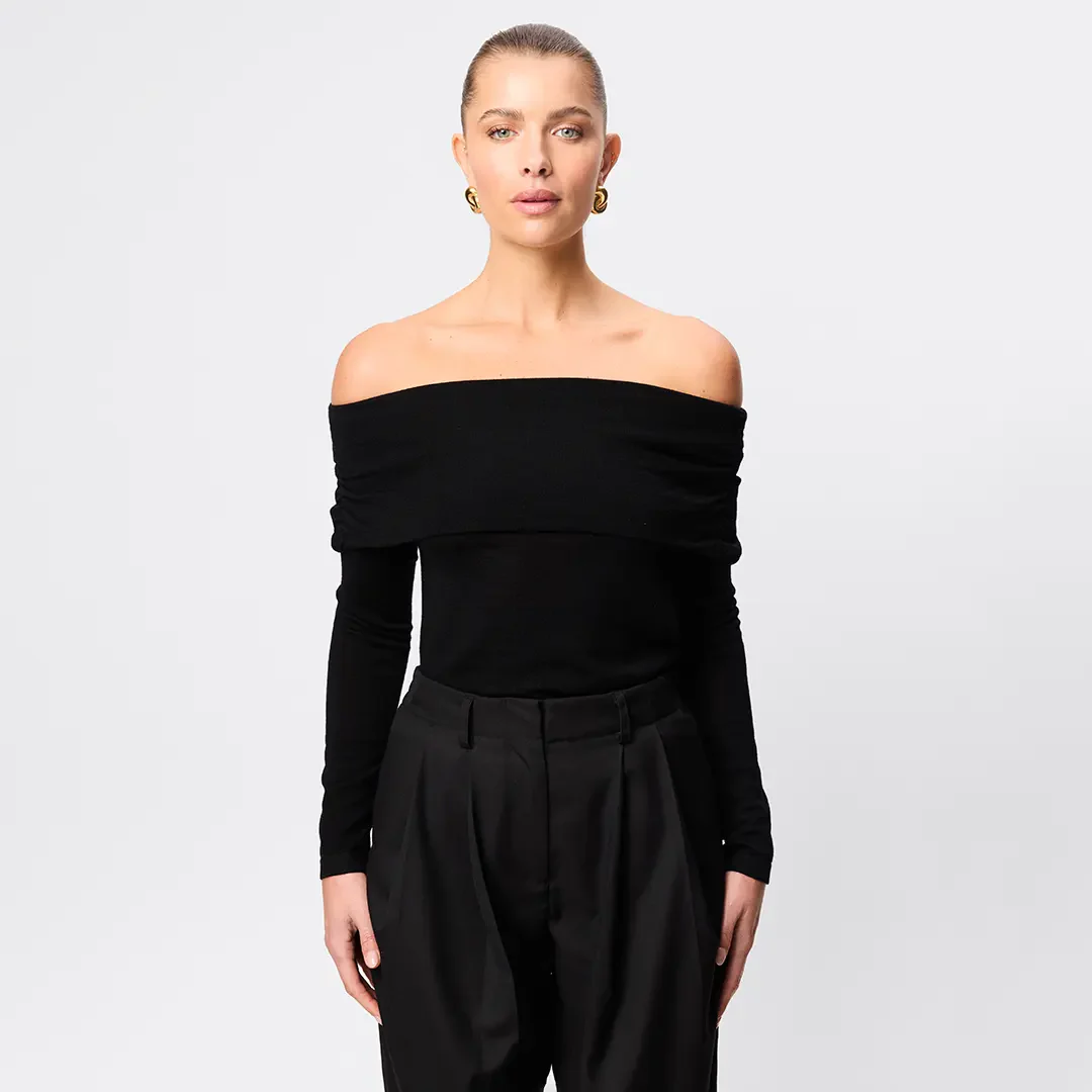Maine Off Shoulder Merino Top - Image 9