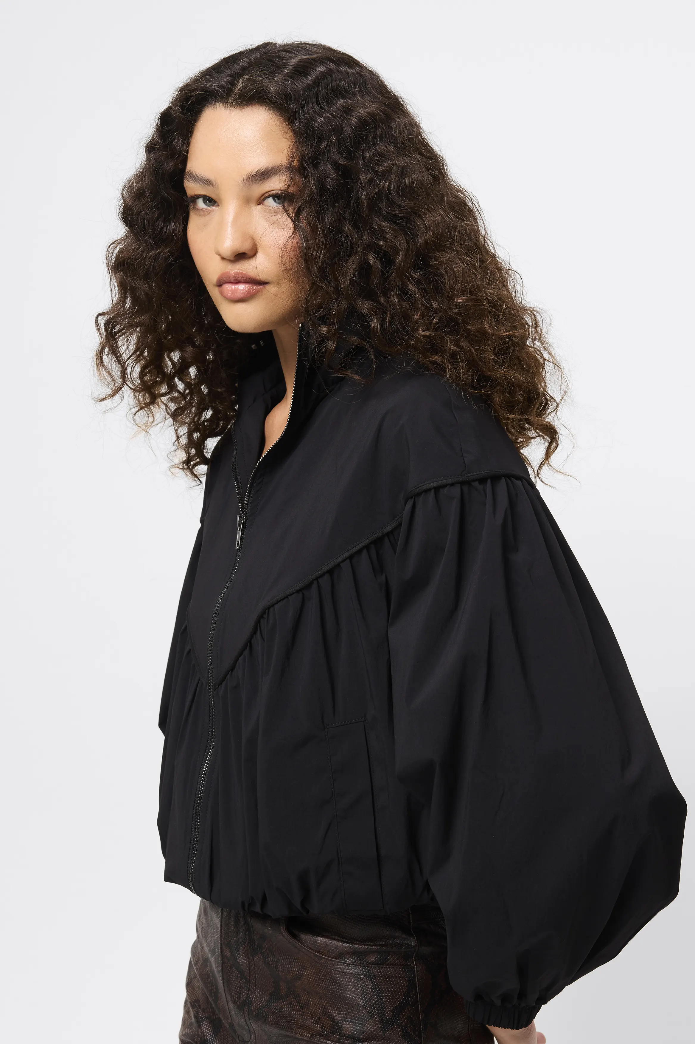 Overturn Jacket - Image 6