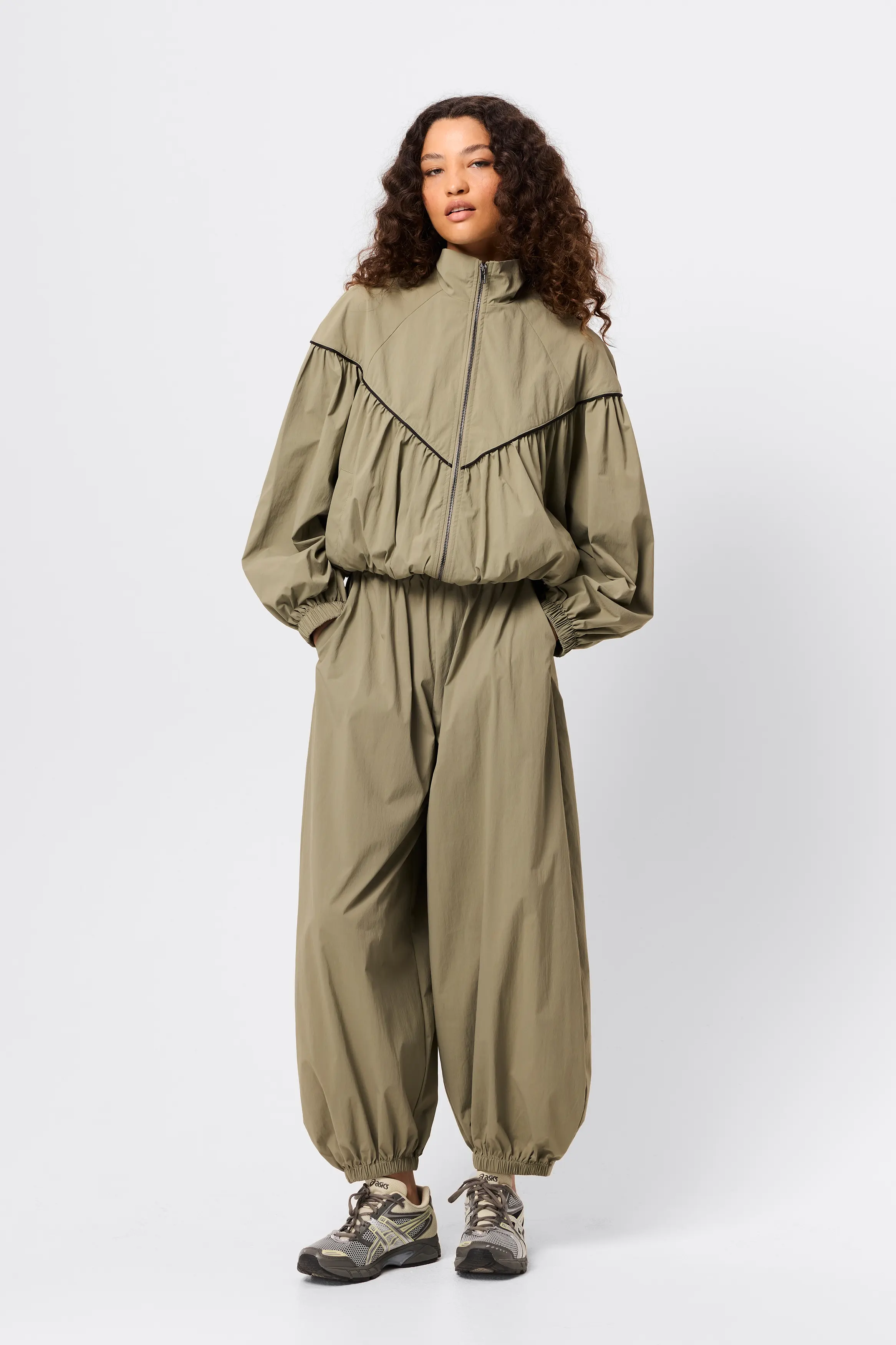 Overturn Jacket - Image 4
