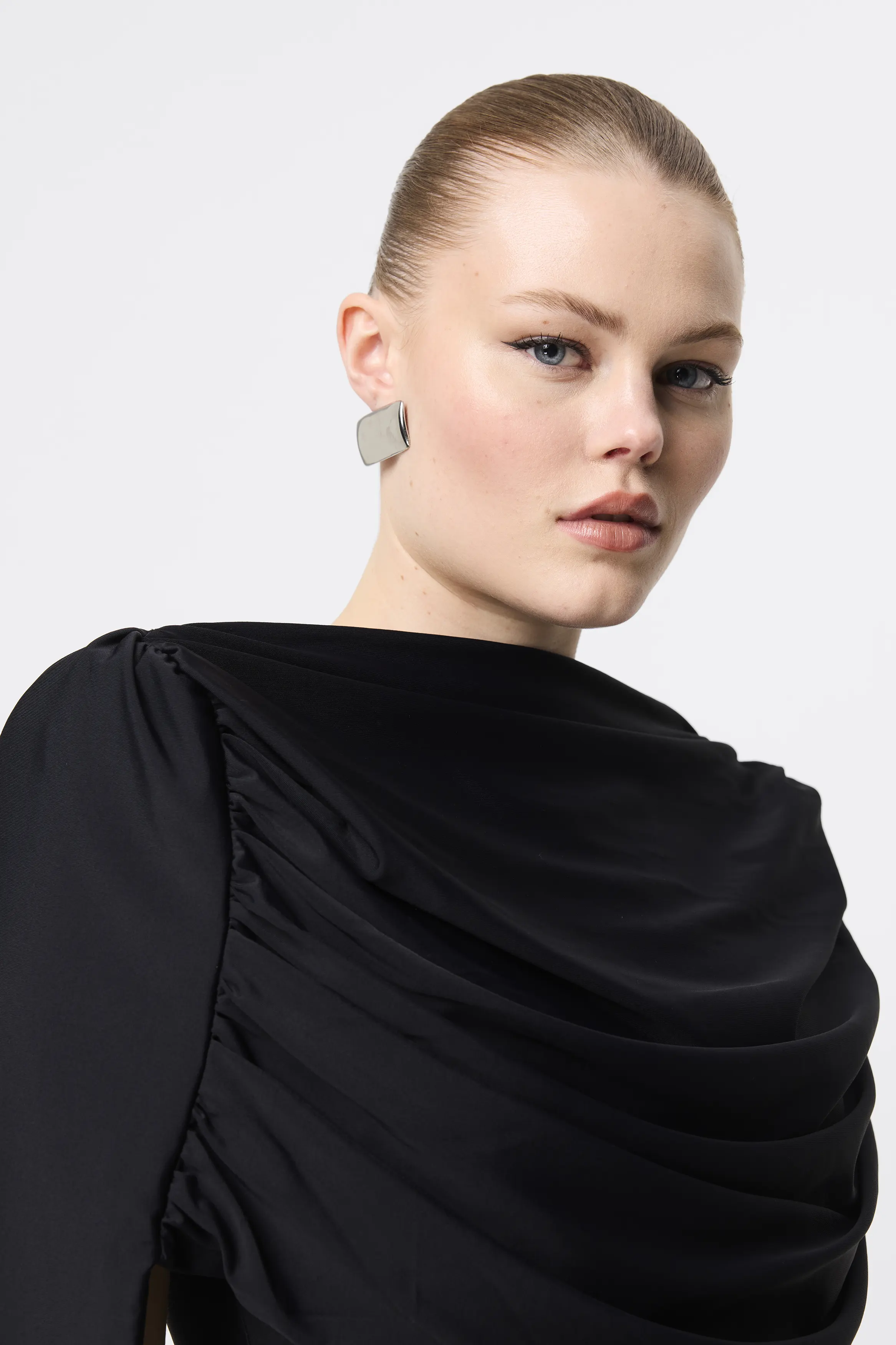 Reign Top - Image 4