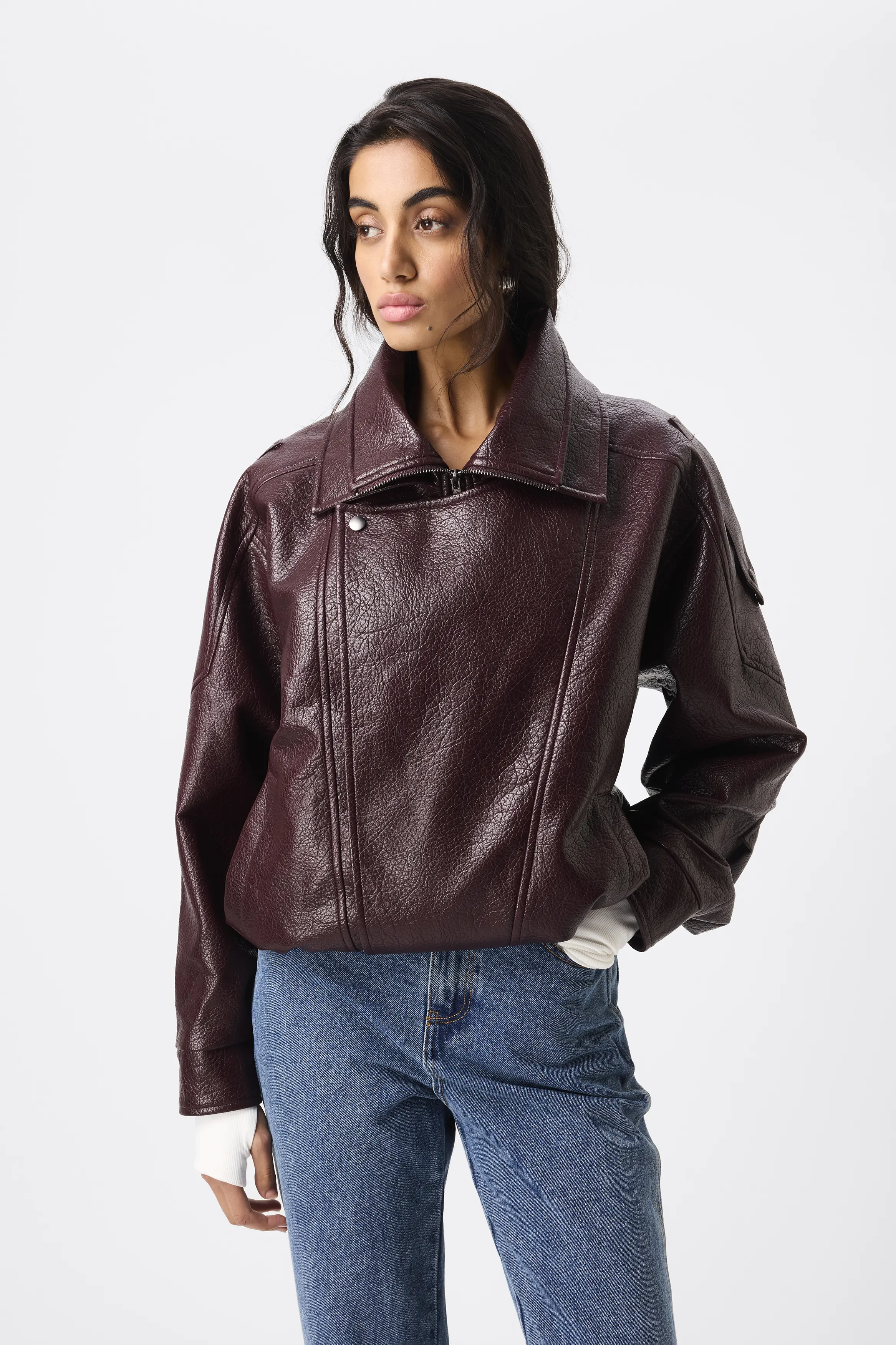 Saxon Oversized Bomber - Image 6