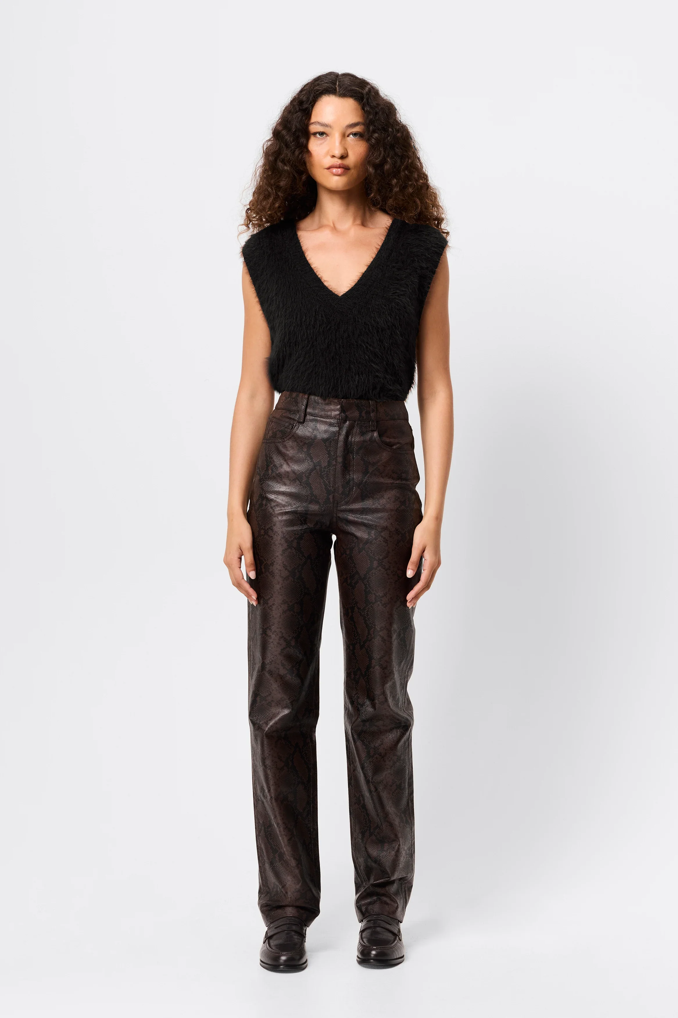 Scholar Vest - Image 3